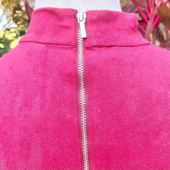 Bebe Velvet Cutout Mock Neck Too - Picture 5 of 8